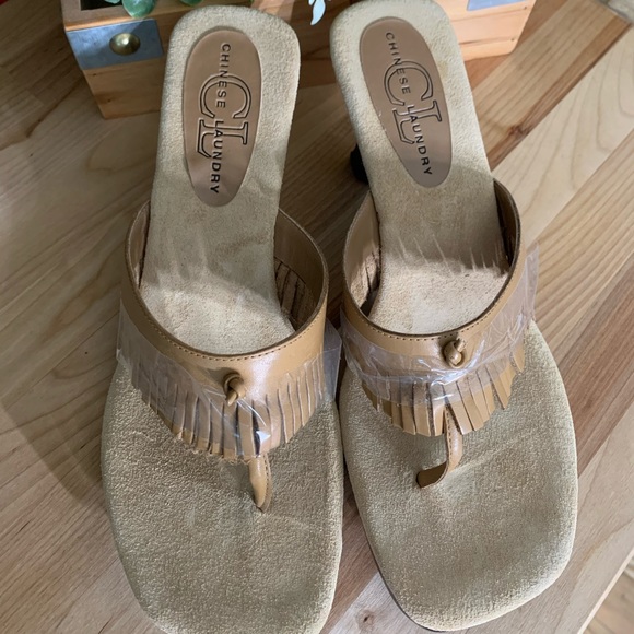 Camel Brown Wood Heel Slip On Fringe Sandals - Picture 5 of 8